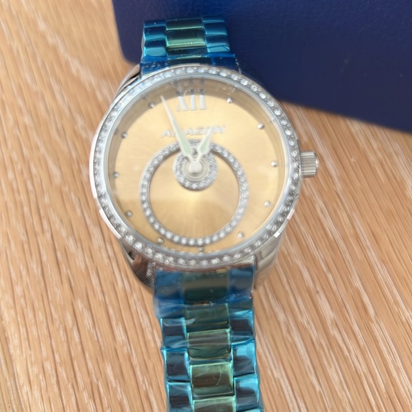 NIB ARAGON Ronda 762 A215 Star Halo Swarovski Crystals Stainless Steel - Picture 8 of 9